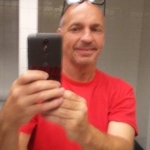 Meet your Posher, Chuck